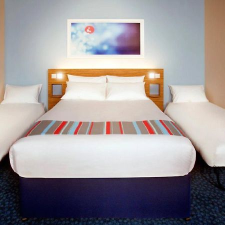 Heywood Travelodge Manchester Birch M62 Eastbound מראה חיצוני תמונה